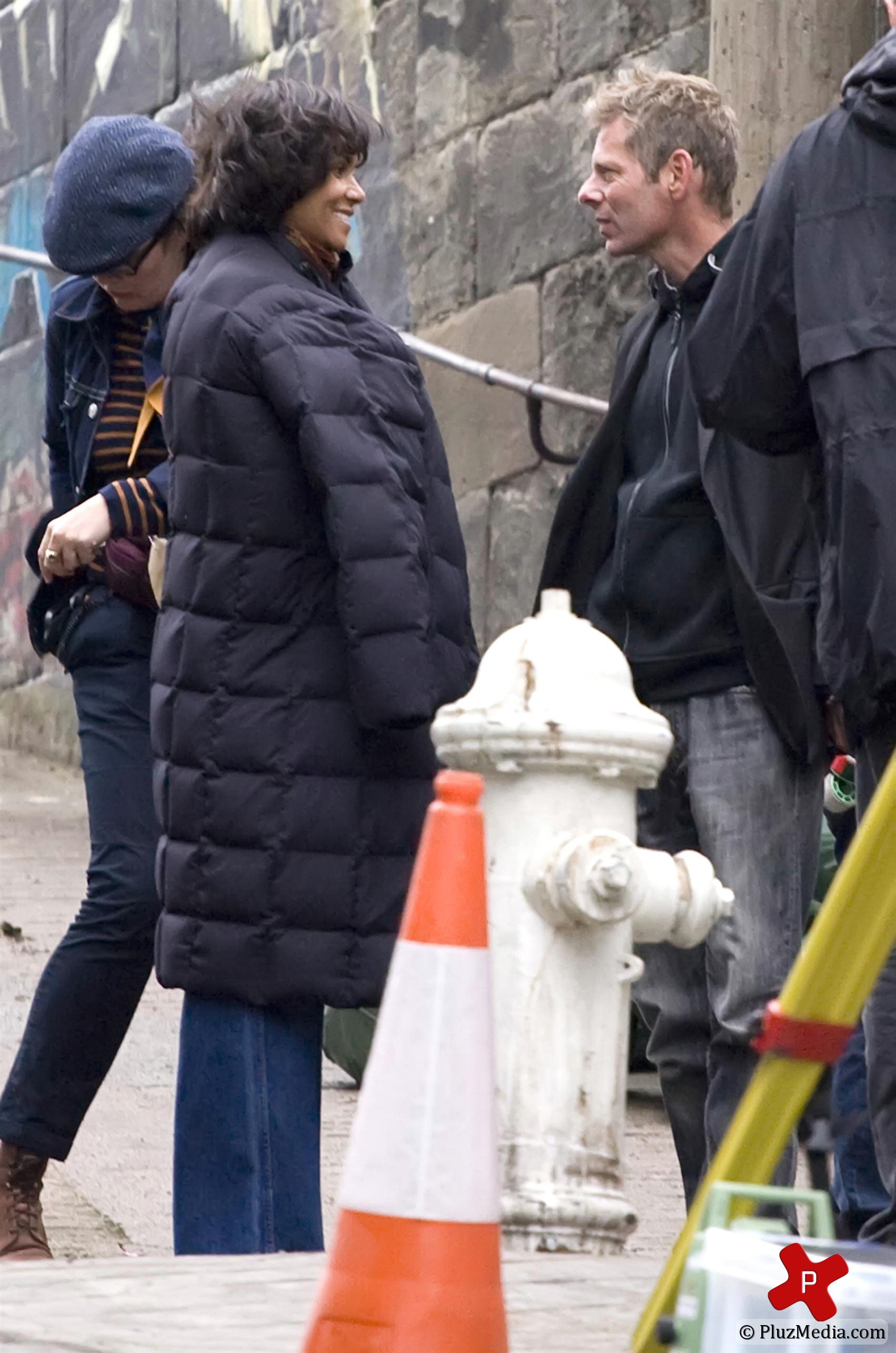 Halle Berry on the film set of 'Cloud Atlas' photos | Picture 77656